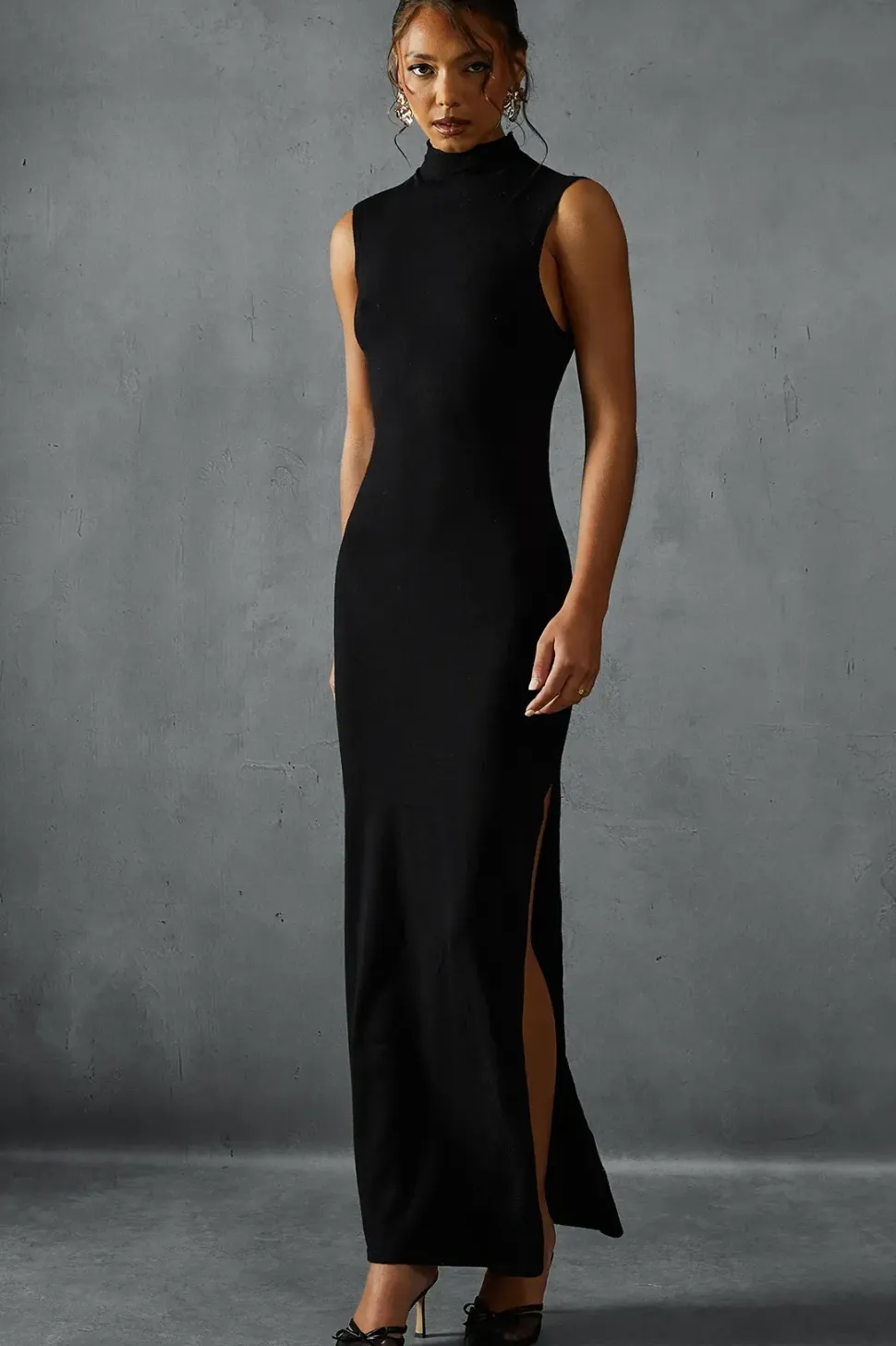 Soft Knit Grown On Neck Sleeveless Split Leg Maxi Dress