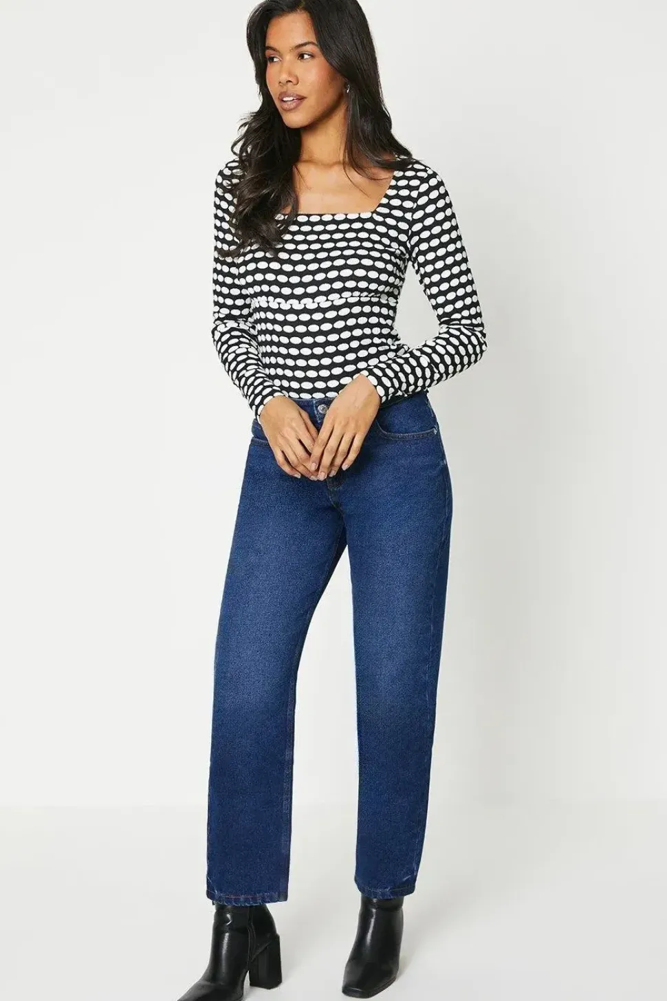 Square Neck Long Sleeve Top