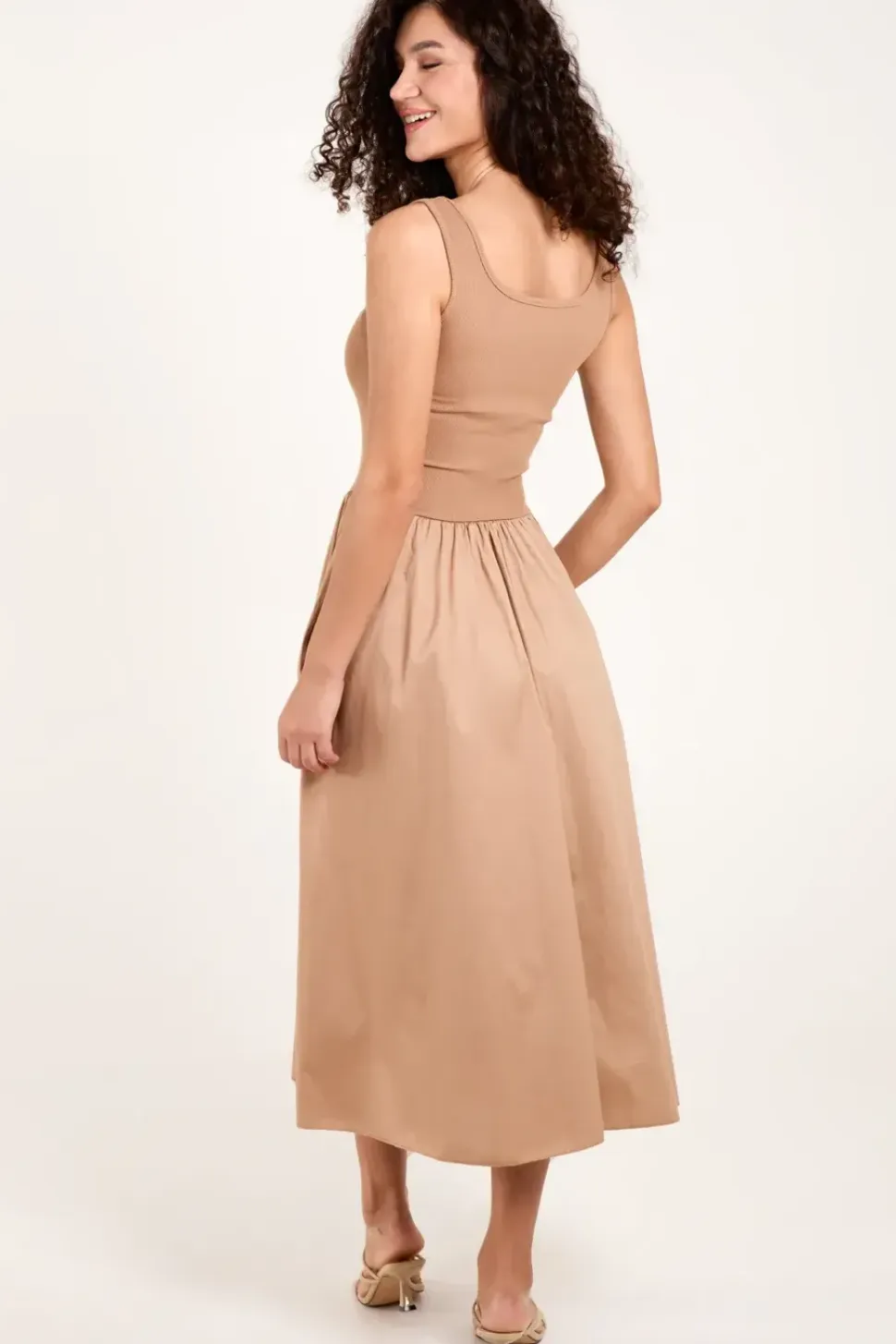 Square Neck Sleeveless Midi Pocket Dress