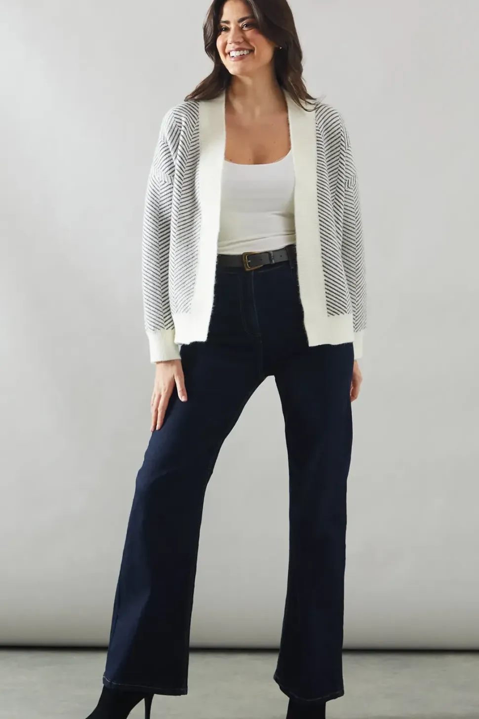 Stitch Edge To Edge Cardigan