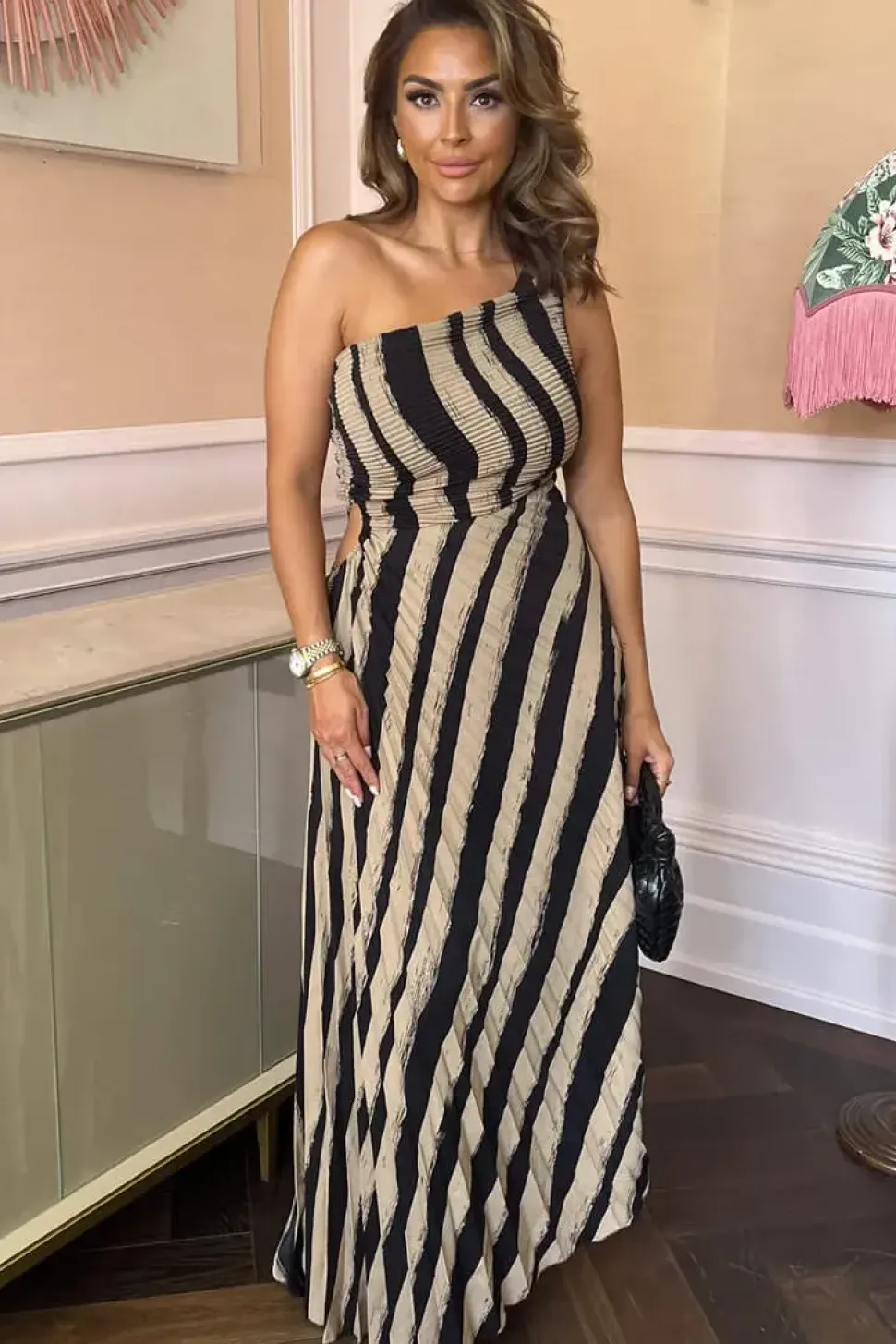 Striped Print One Shoulder Pleated Midi Dress