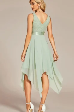 Stunning V Neck Lace & Chiffon Wedding Guest Dresses