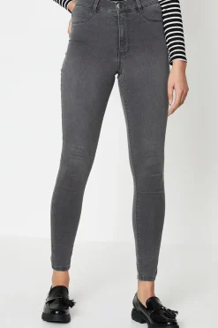 Tall Skinny ankle grazer Jean