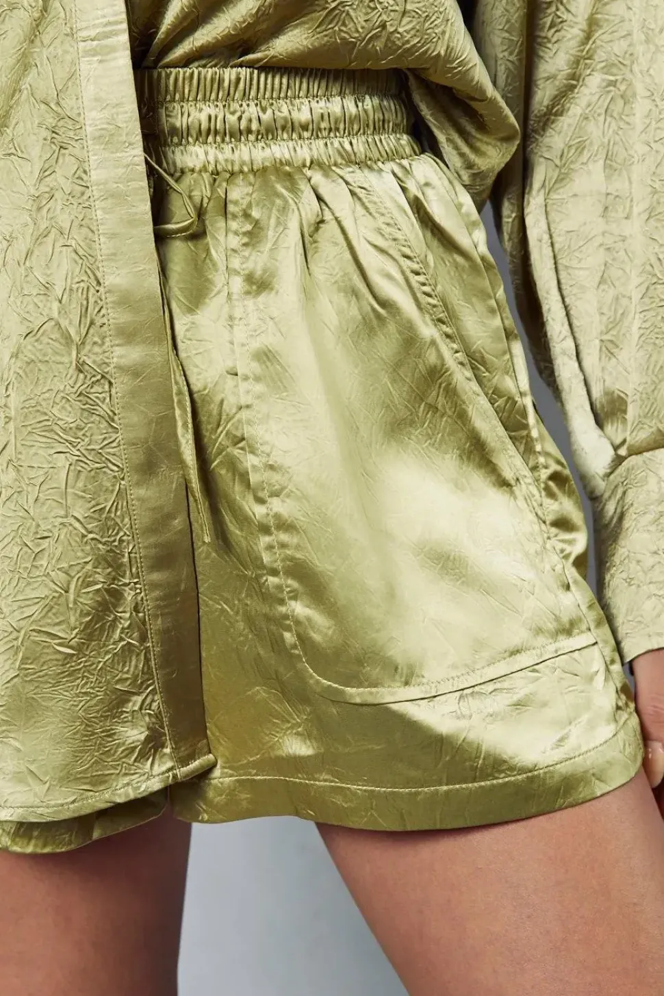 Textured Crinkle Satin Relaxed Shorts