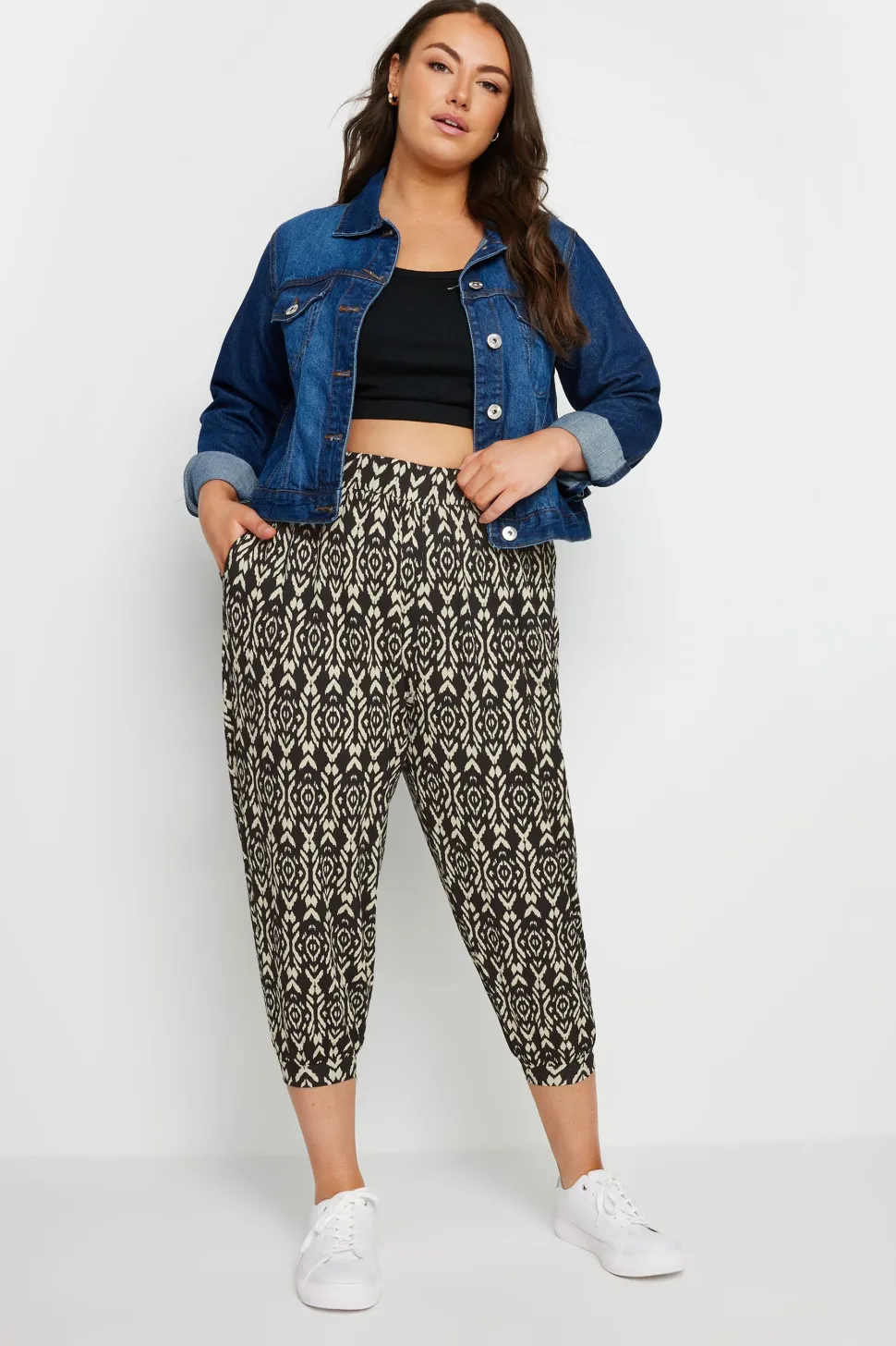 Textured Cropped Harem Trousers