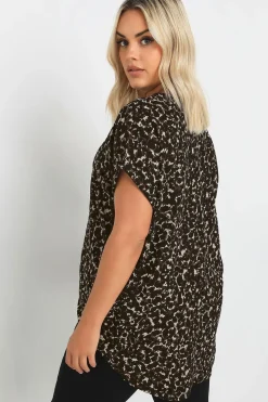 Textured Notch Neck Top