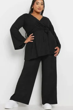Textured Stretch Wide Leg Trousers