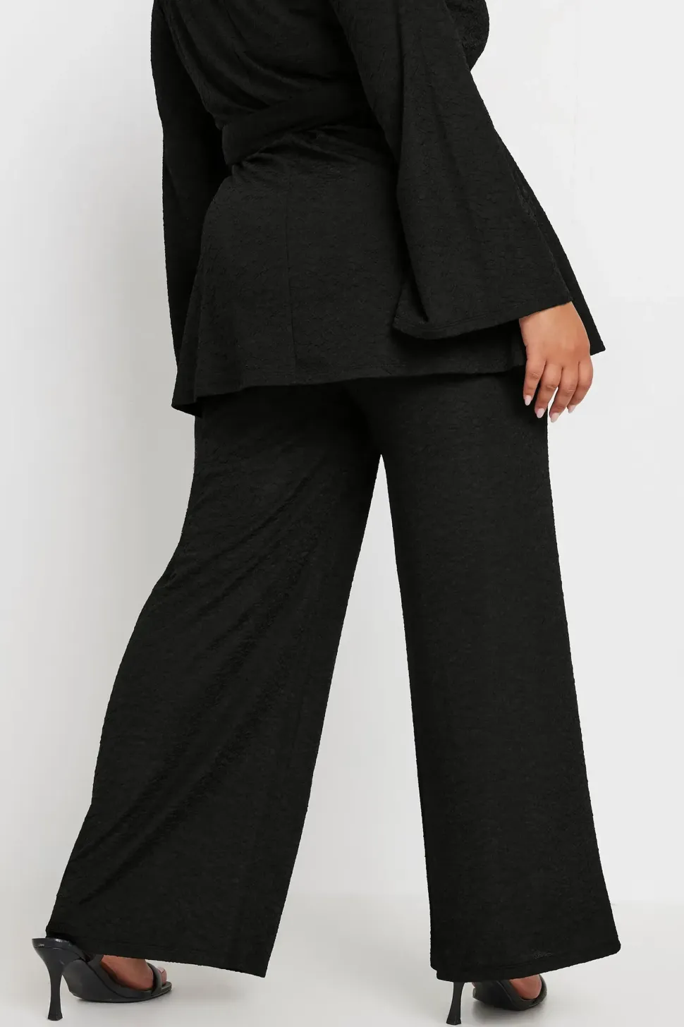 Textured Stretch Wide Leg Trousers
