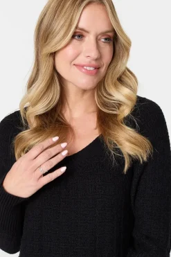 Textured V-Neck Relaxed Curve Hem Jumper