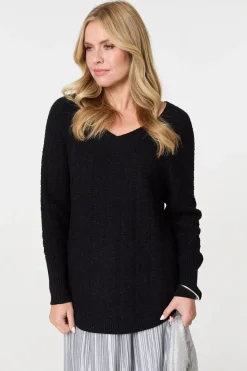 Textured V-Neck Relaxed Curve Hem Jumper