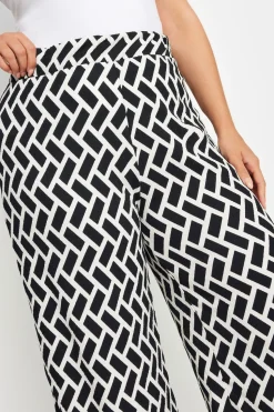 Textured Wide Leg Trousers