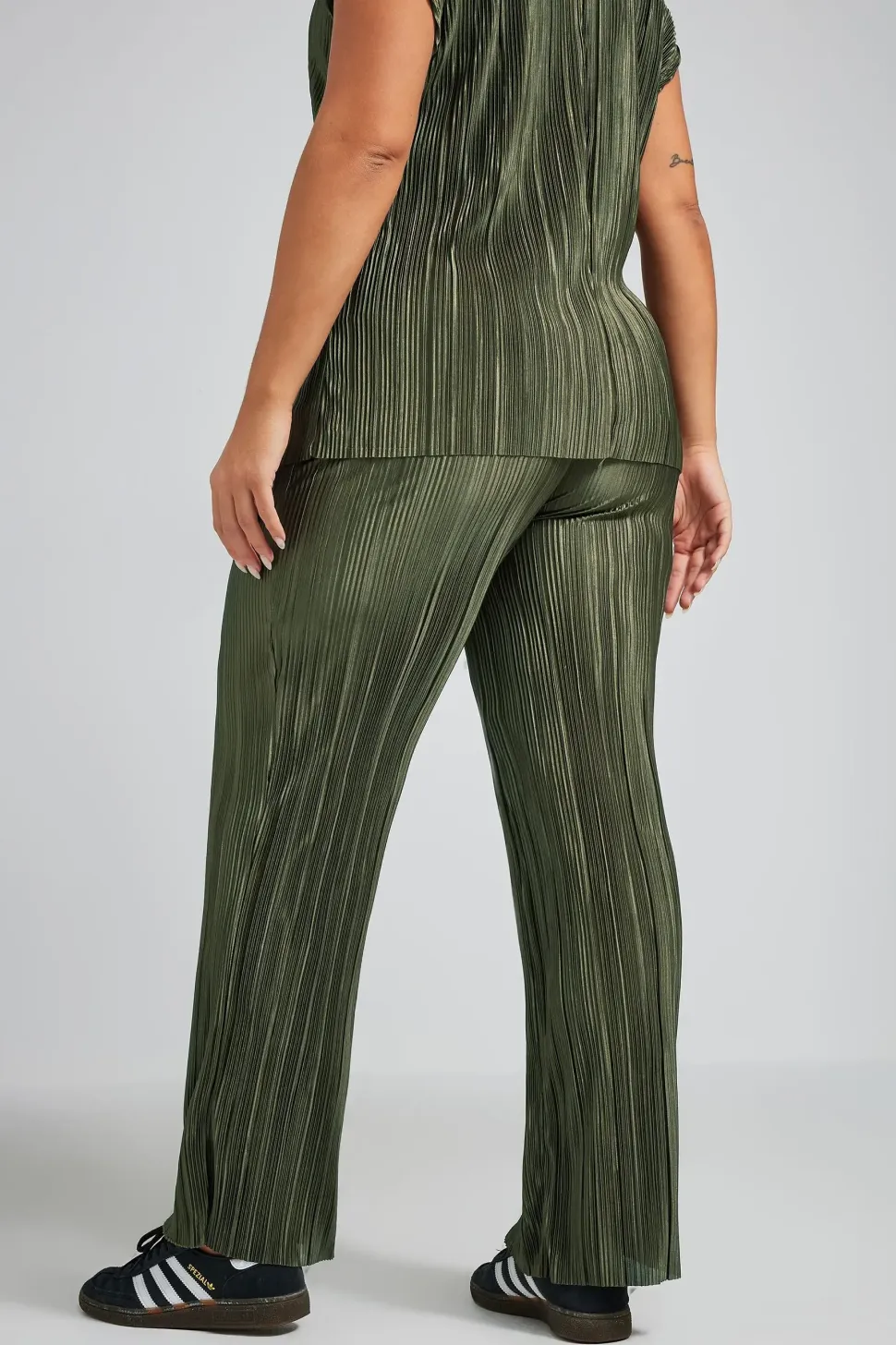 Textured Wide Leg Trousers