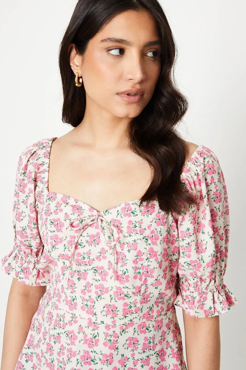 Tie Front Sweetheart Neck Top