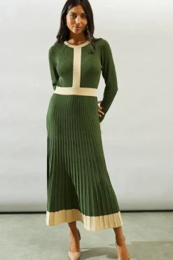 Tipped Pleated Hem Knitted Midi Dress