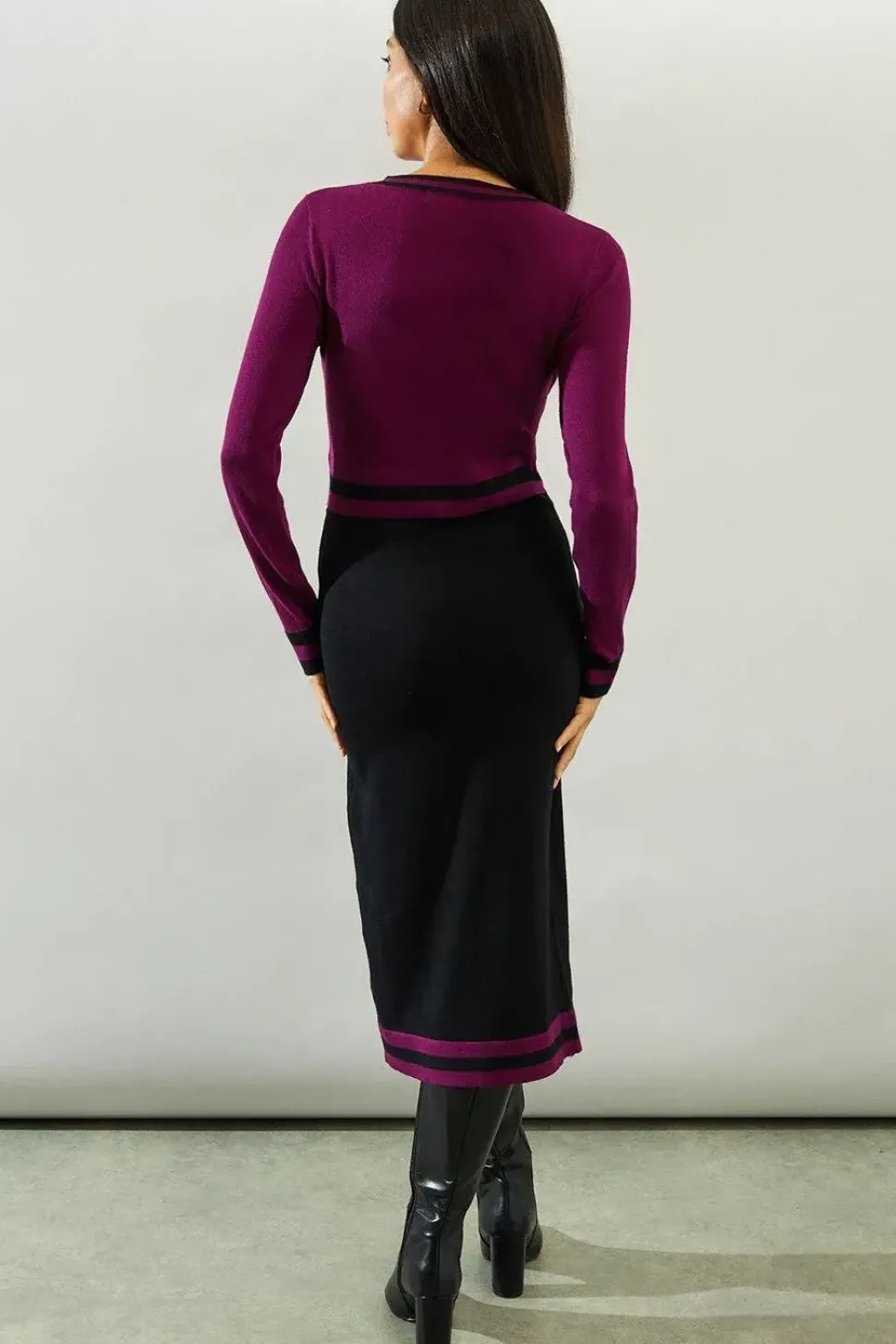 Tipped V Neck Knitted Midi Dress