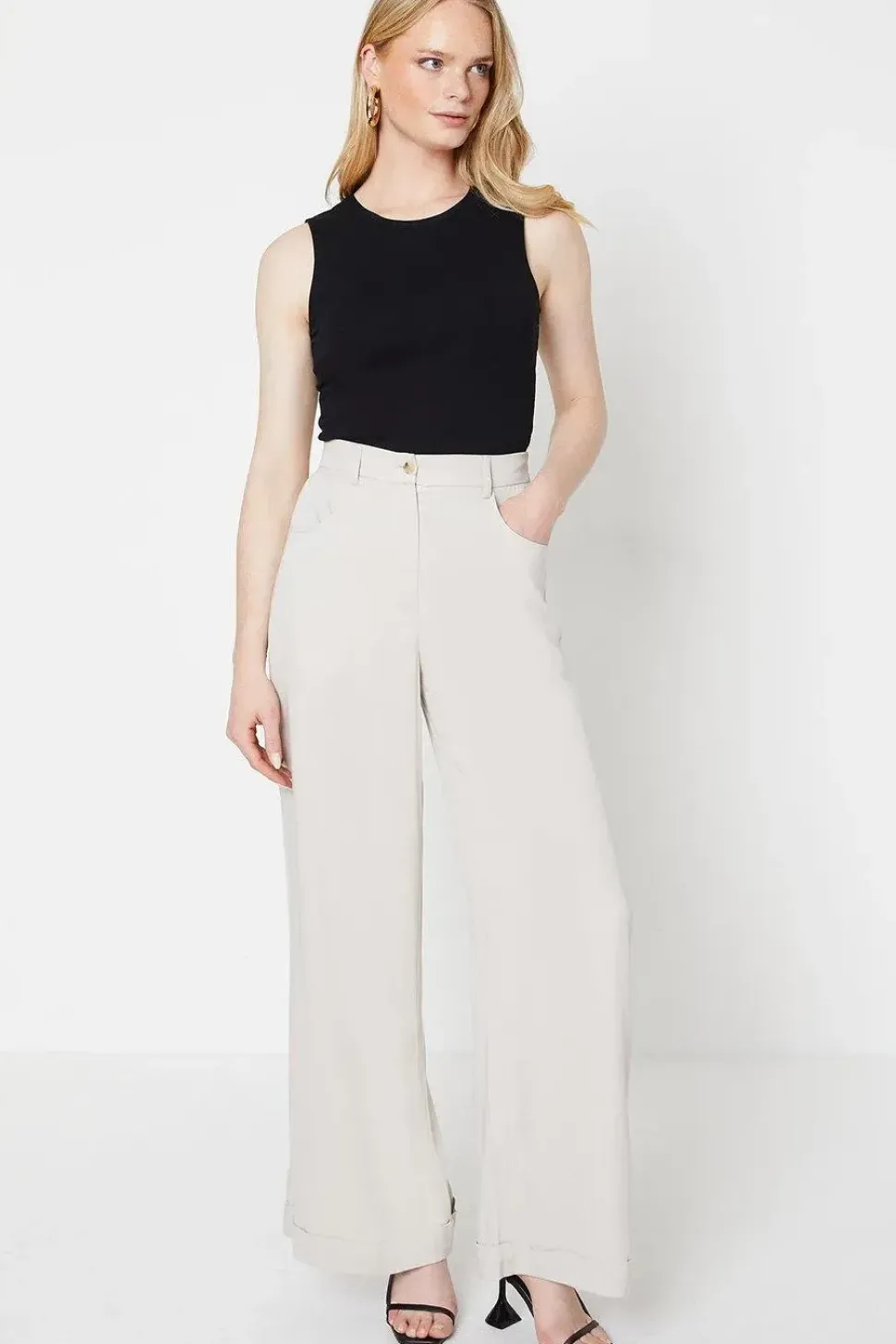 Top Stitch High Waisted Wide Leg Trouser