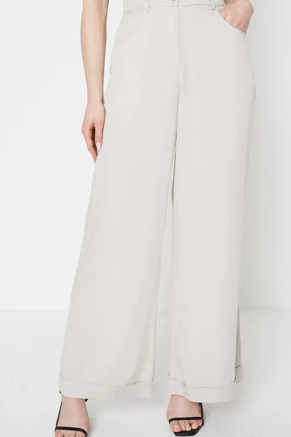 Top Stitch High Waisted Wide Leg Trouser
