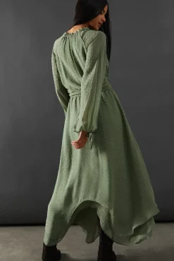 Tufted Dobby Chiffon Button Front Tie Neck Hanky Hem Midi