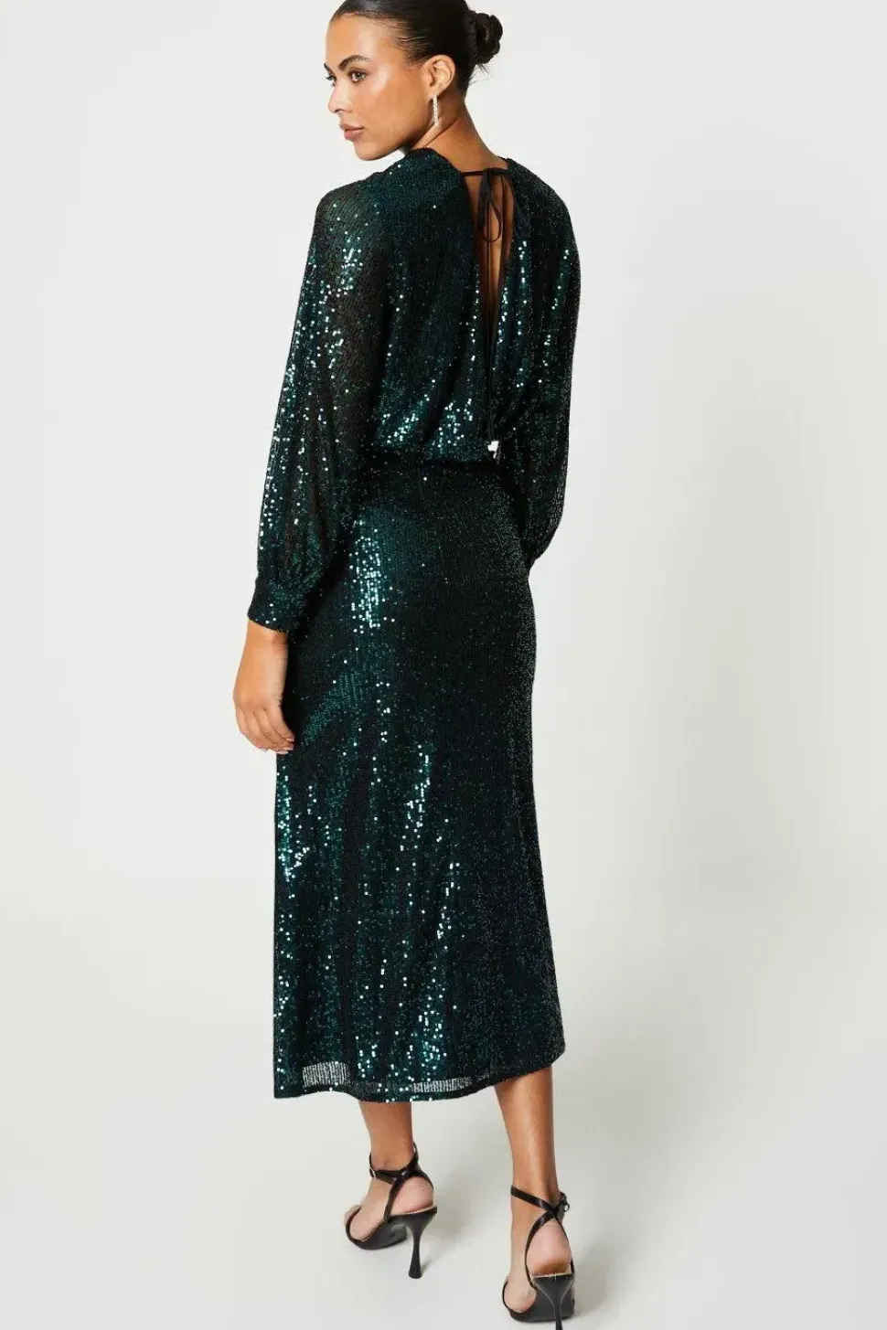 Twist Front Sequin Pencil Skirt