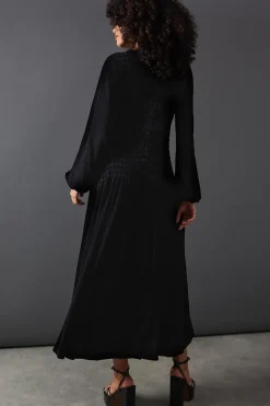 Velvet Ruched Body Puff Sleeve Midi Dress
