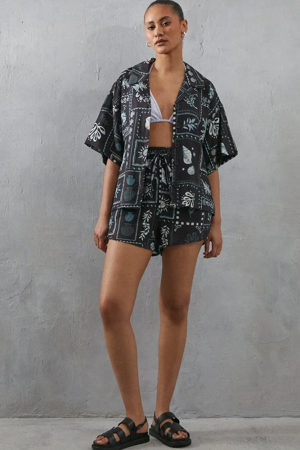 Viscose Postcard Print Nylon Drawstring Waist Short