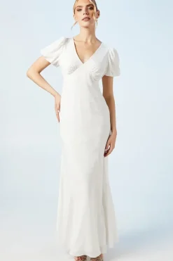 V Neck Puff Sleeve Satin Jacquard Wedding Dress