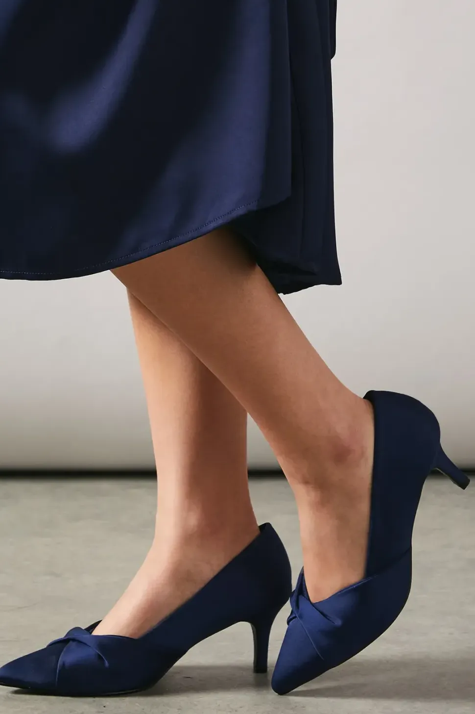 Wide Fit Delina Satin Twist Front Kitten Heel Court Shoe
