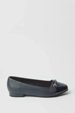 Wide Fit Lyla Snaffle Detail Toecap Flat Shoes