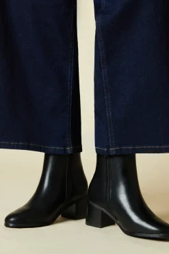 Wide Fit Maias Block Heel Chelsea Boots