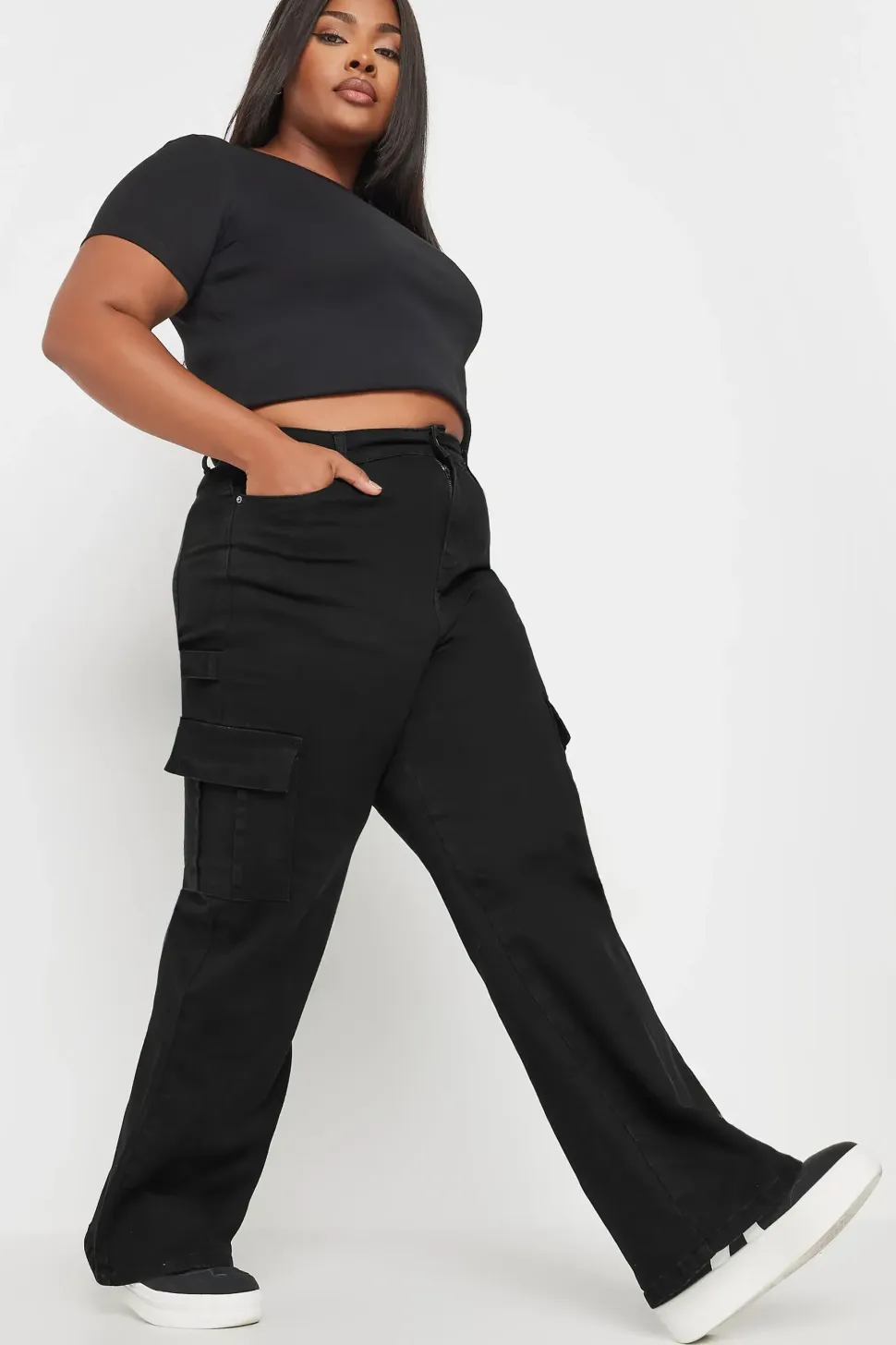 Wide Leg Cargo Jeans