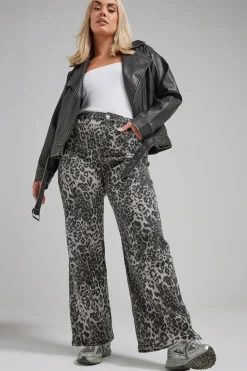 Wide Leg Jeans