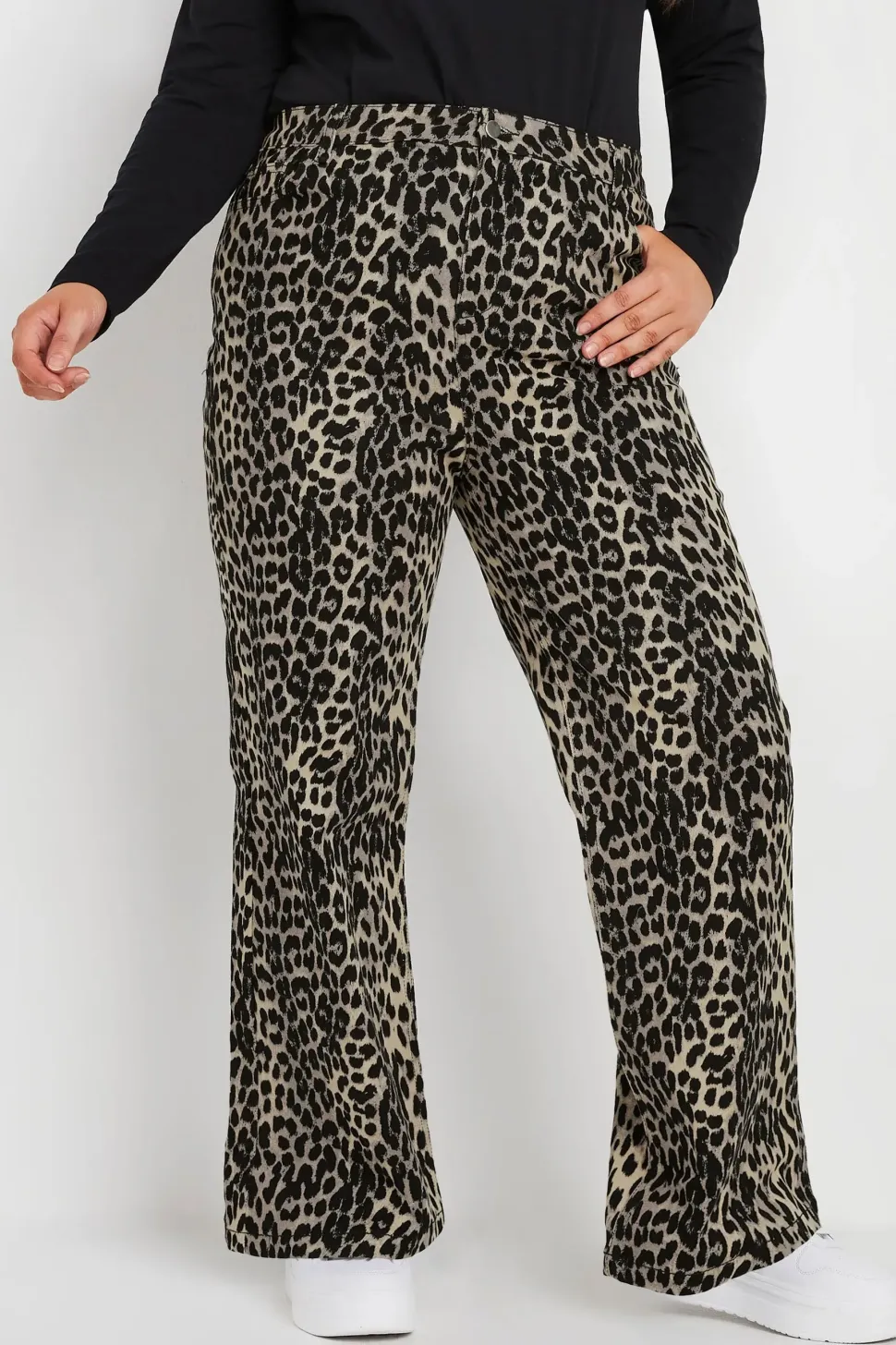 Wide Leg Jeans