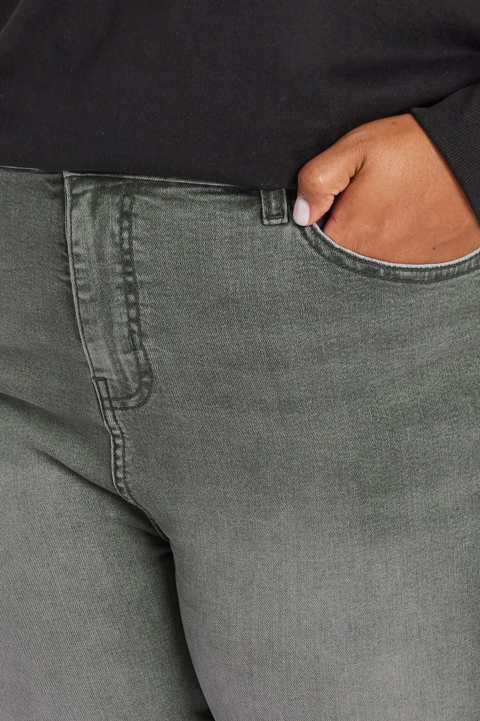 Wide Leg Turn Up Jeans