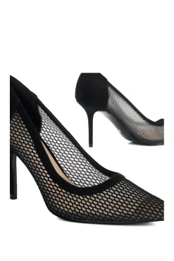 'Accept' Court Shoes