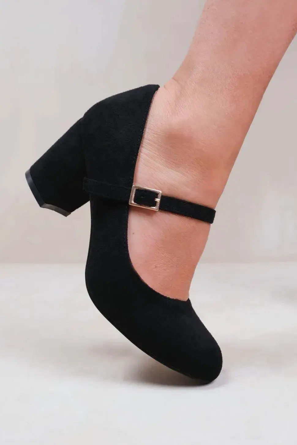 'Araceli' Extra Extra Wide Fit Block Heel Mary Jane Pumps