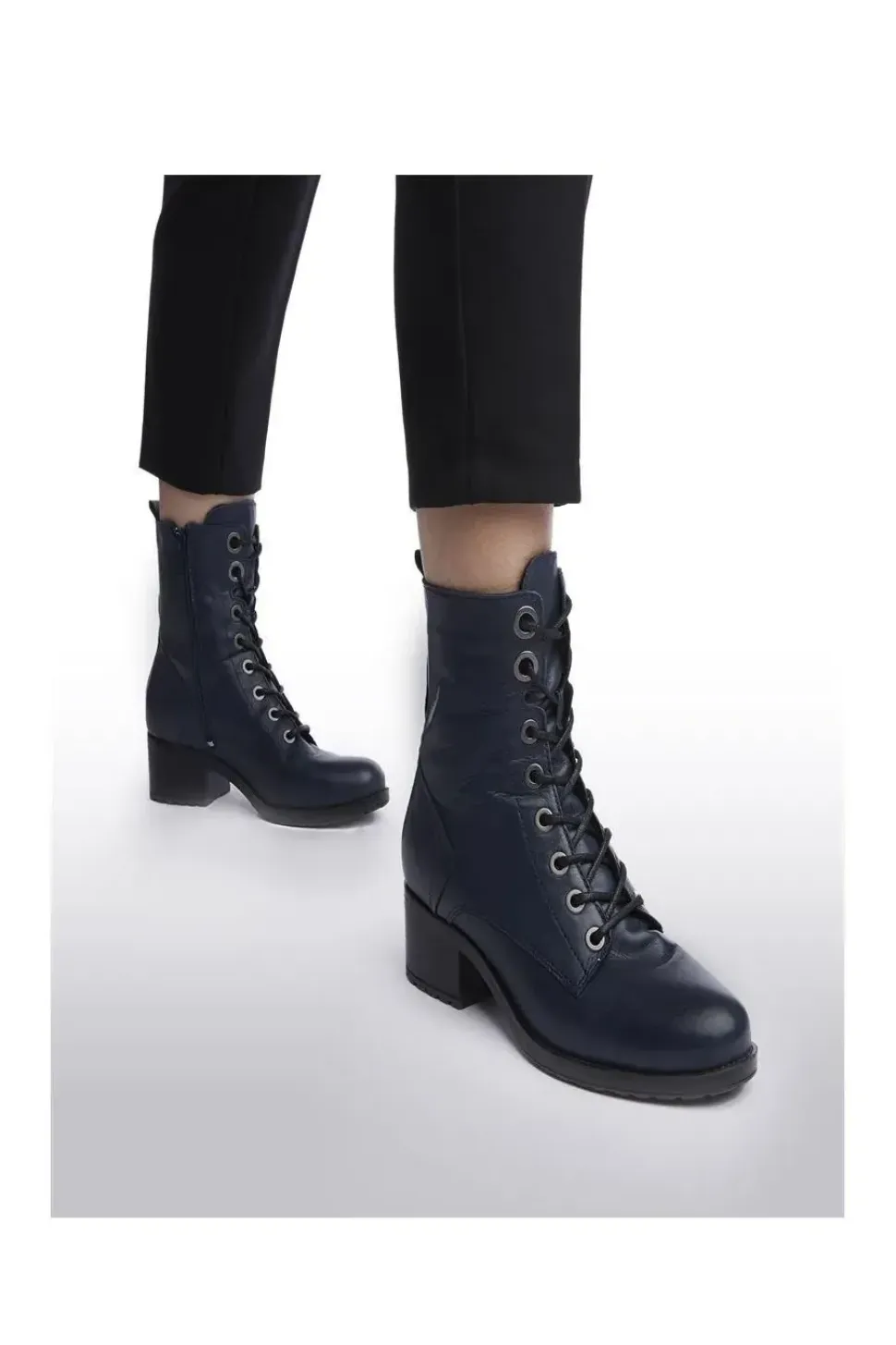 'Bezzie' Leather Ankle Boots