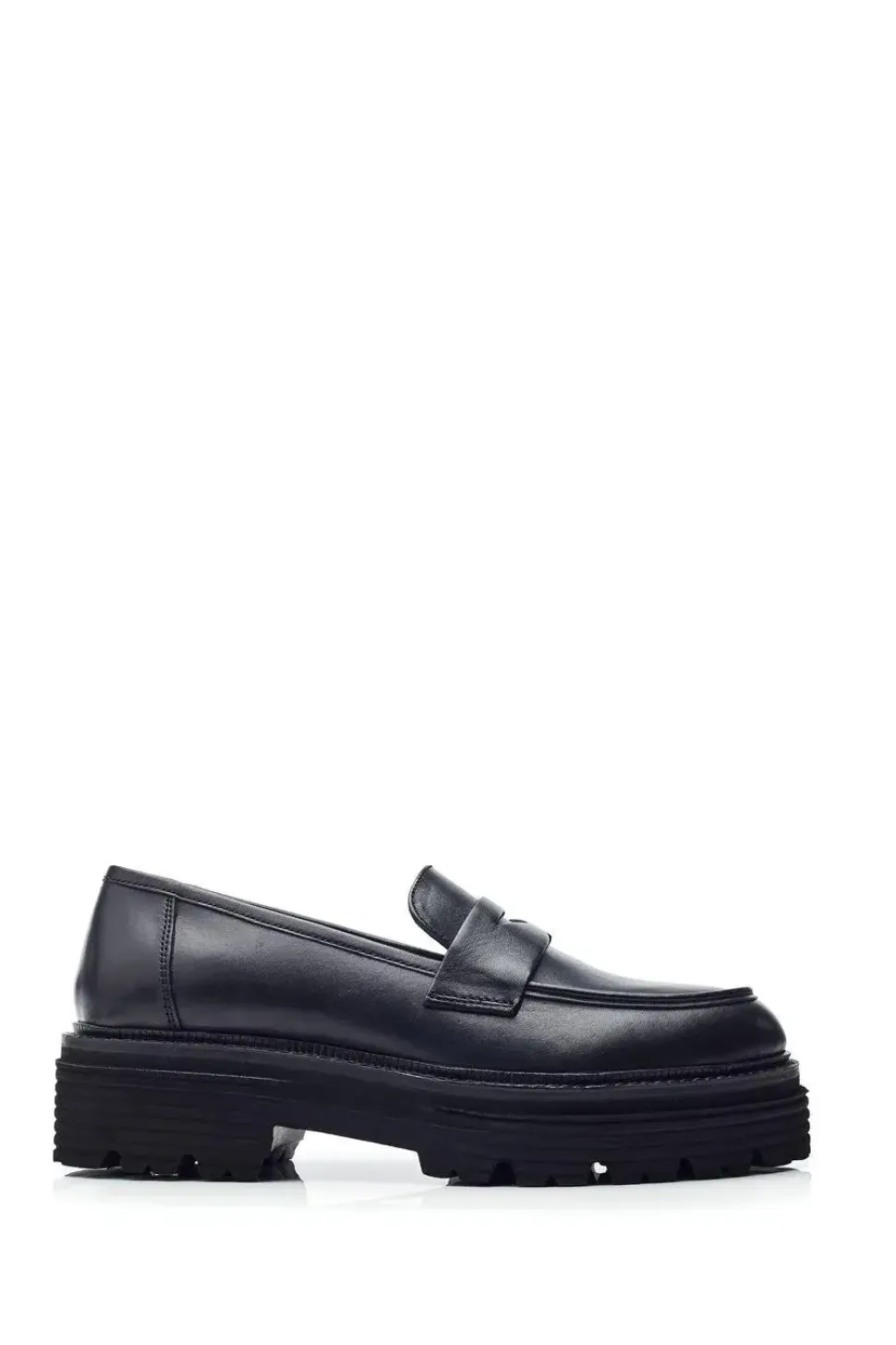 'B.Jetter' Leather Loafers