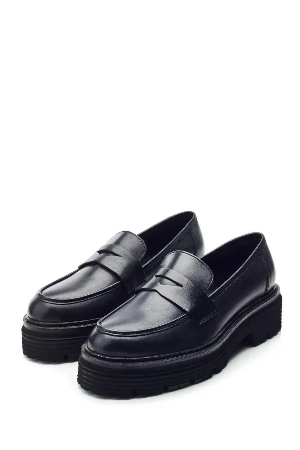 'B.Jetter' Leather Loafers