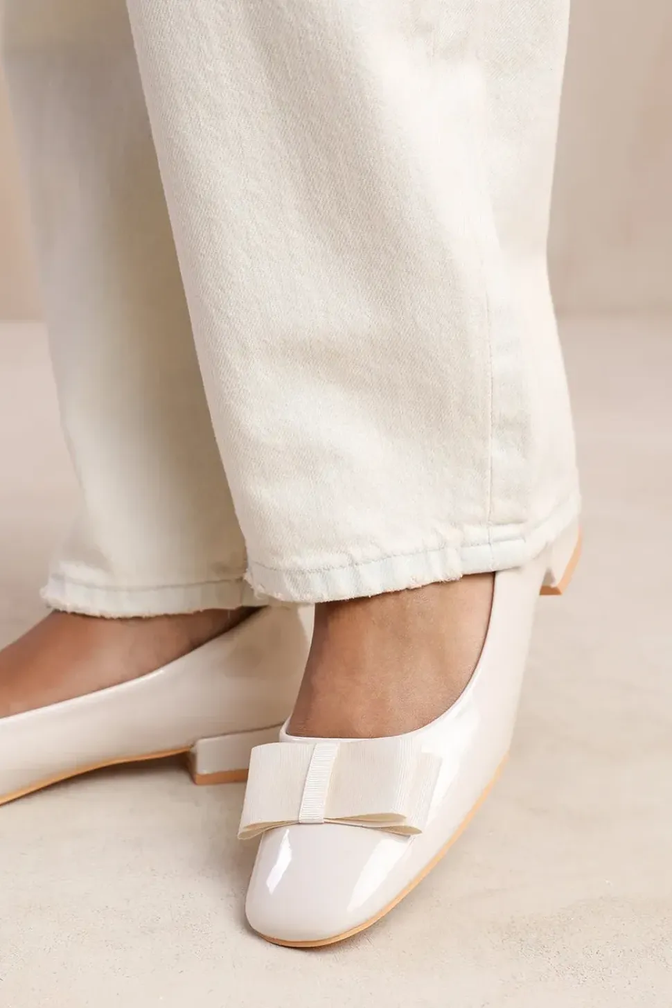 'Croatia' Wide Fit Pump With Bow Detail