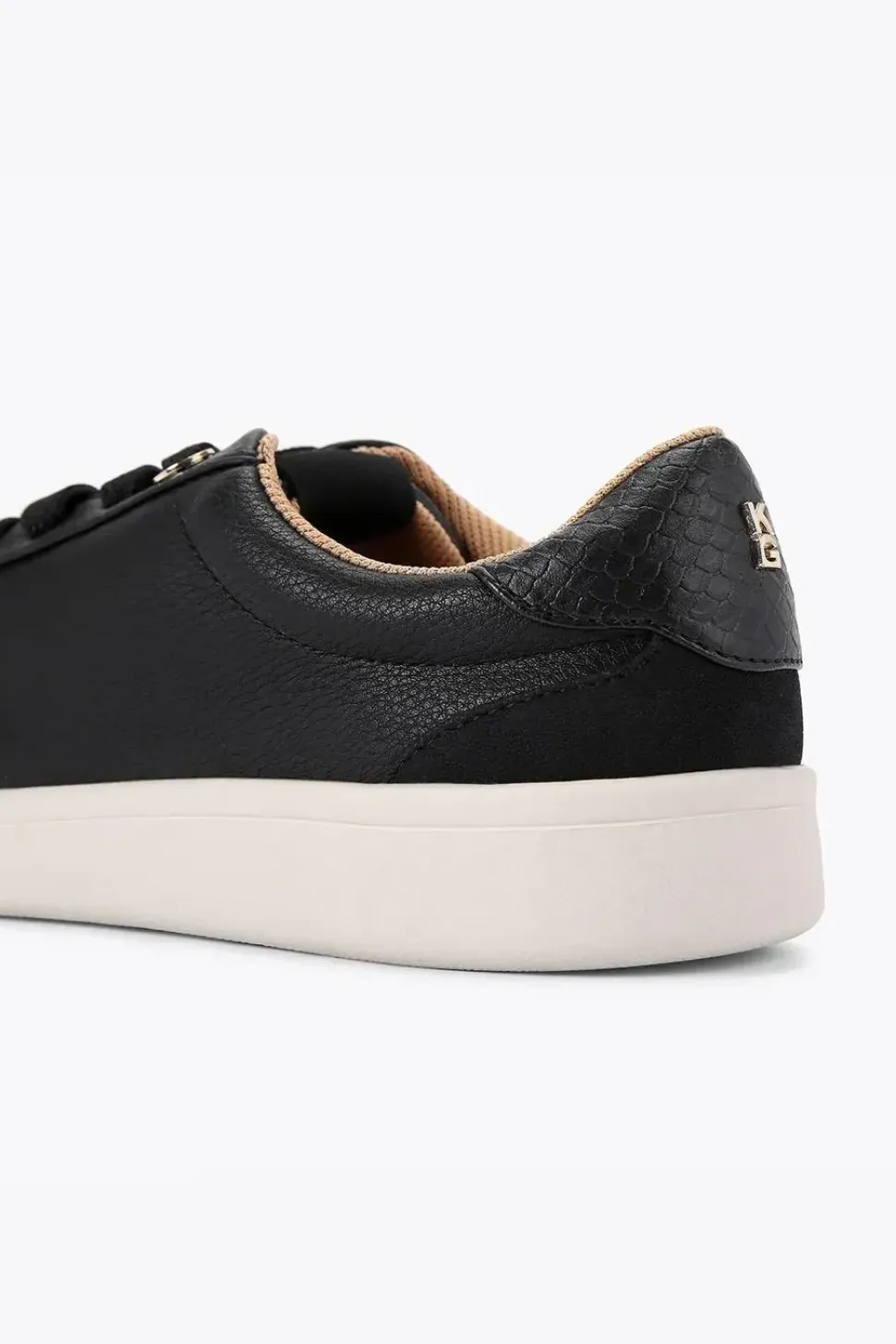 'Eliza' Trainers