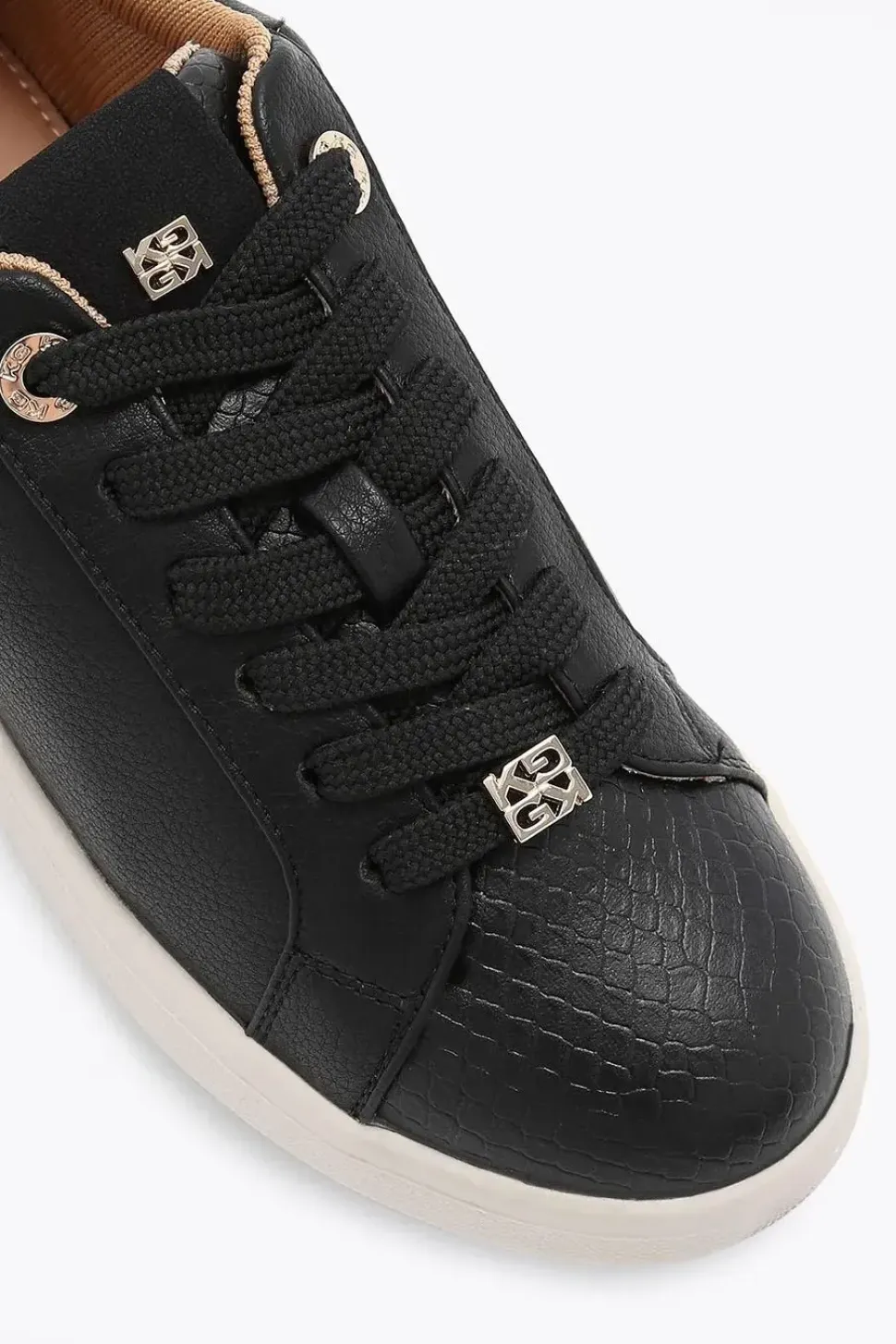 'Eliza' Trainers