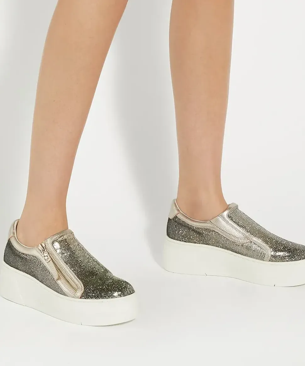 'Episodic' Trainers