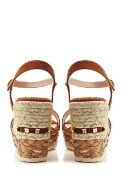'Erynn' Alcantara Wedges
