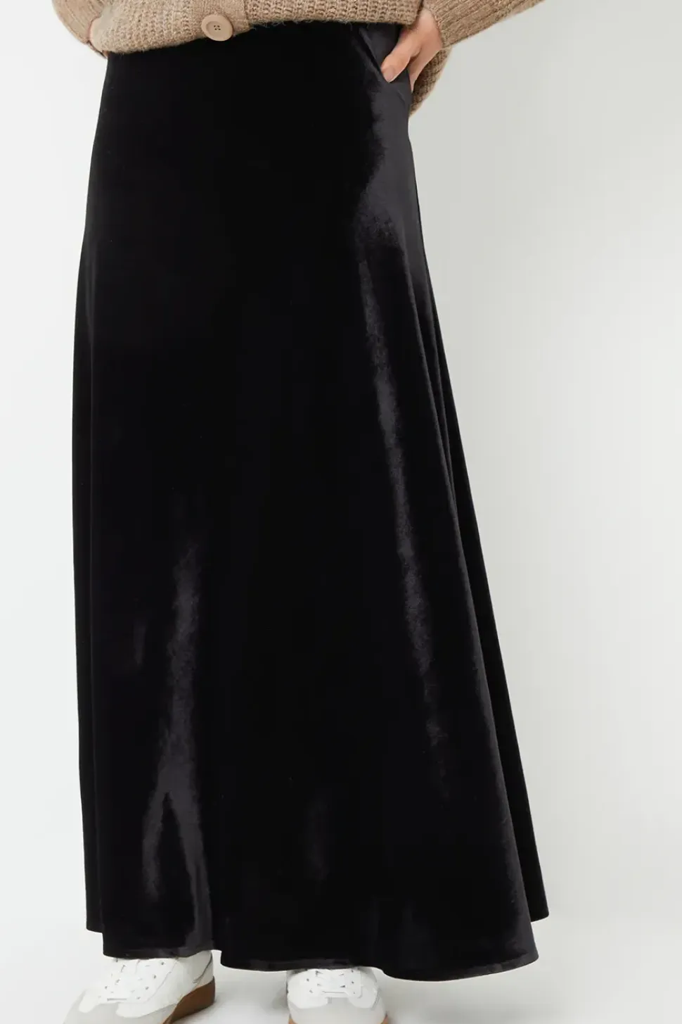 'Fauna' Velvet Flared Pull On Maxi Skirt