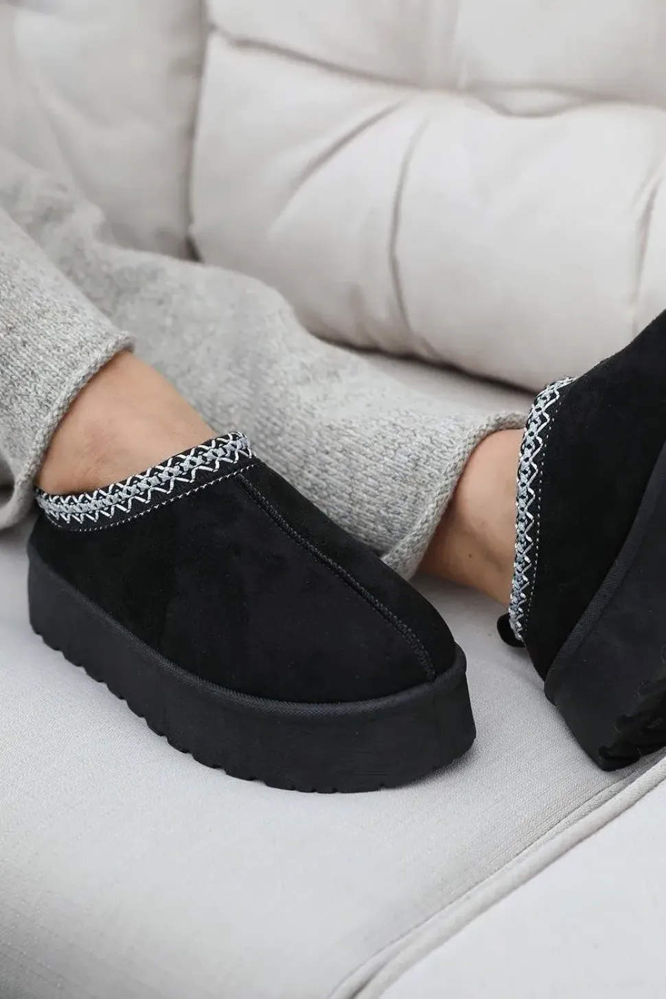'Freeze' Flatform Embroidered Low Ankle Slipper Boots