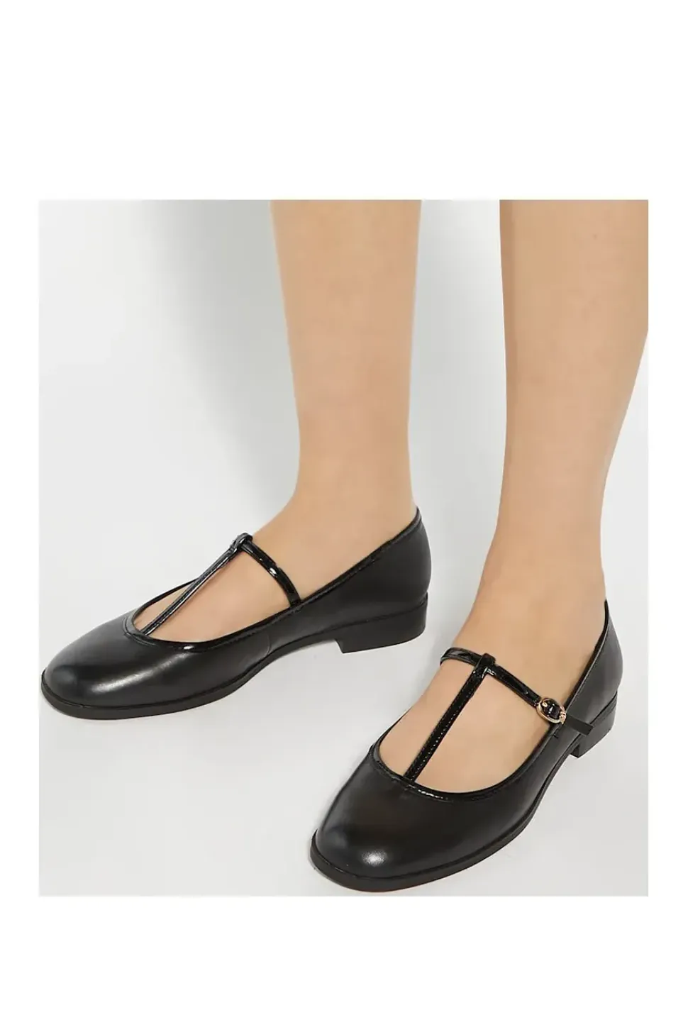 'Haye' Leather Ballet Pumps
