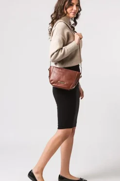 'Kaye' Vegetable-Tanned Leather Shoulder Bag