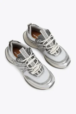 'Kelsie'  Trainers