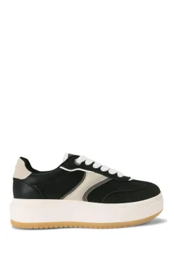 'Kick' Trainers