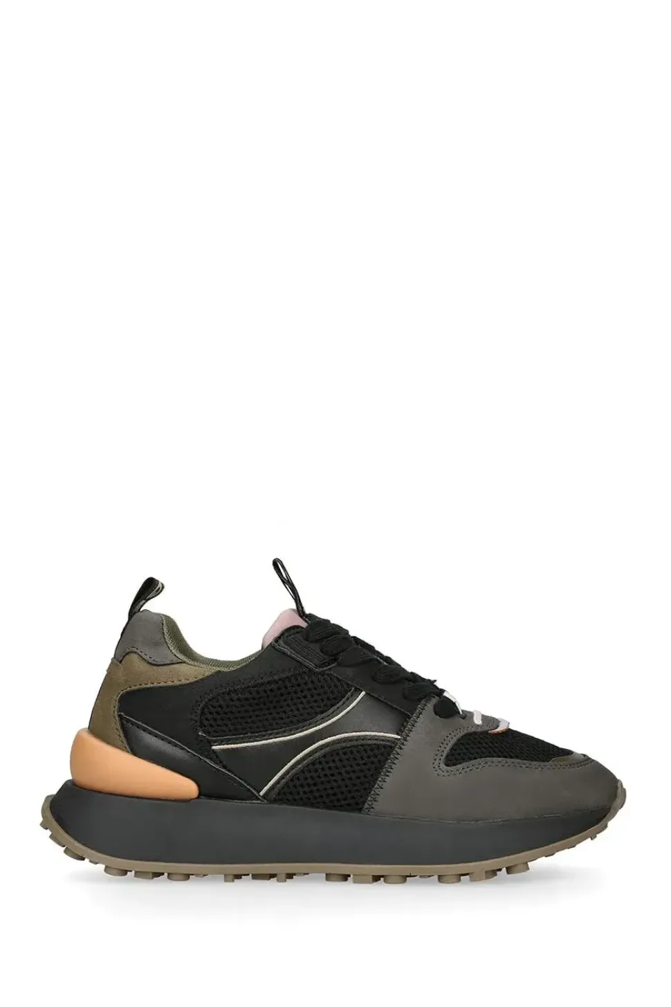 'Legend' Trainers